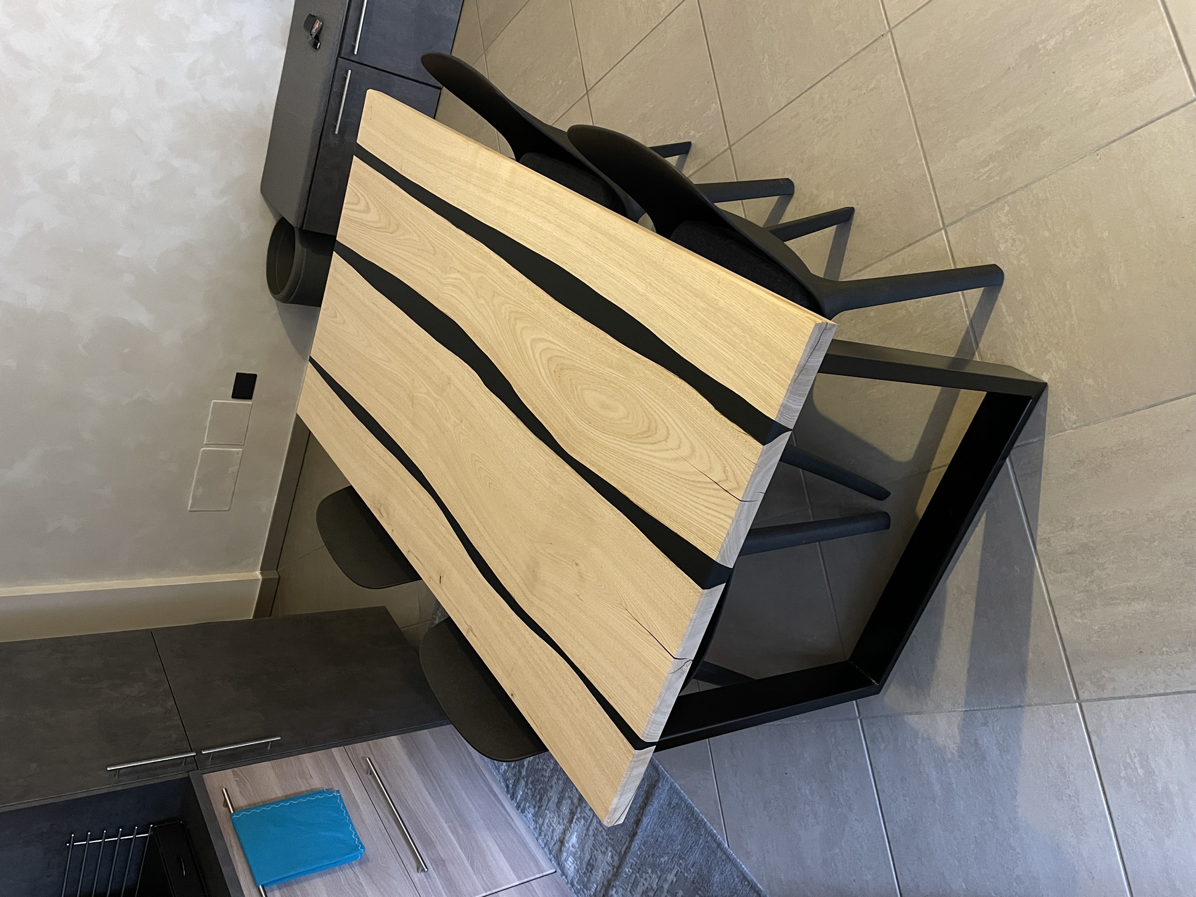 Castagno e Resina Nera 140x80