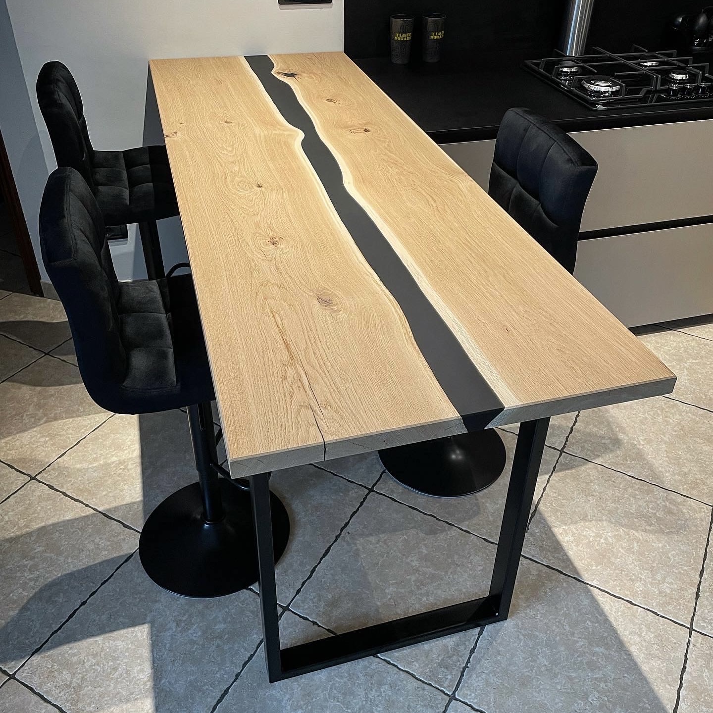 Tavolo Rovere e Resina Nera, 220x80